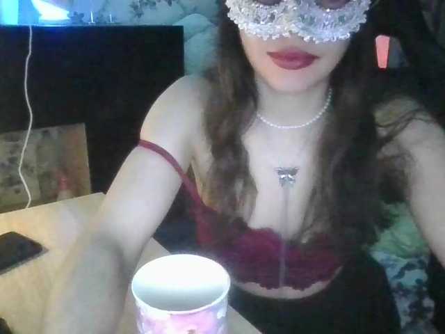 SweetyMoon8 live cam profile