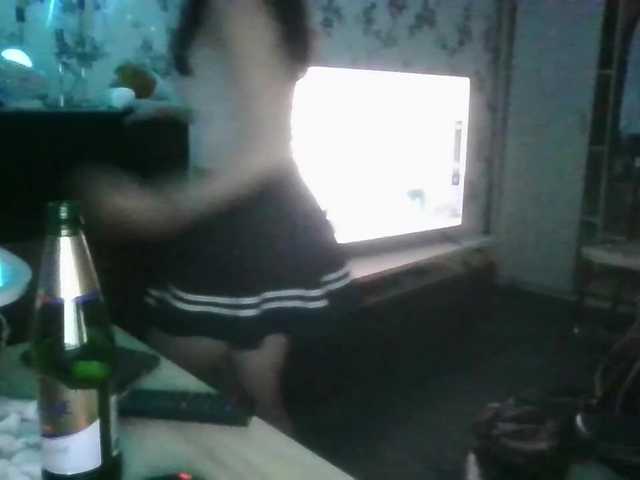 SweetyMoon8's BongaCams show and profile