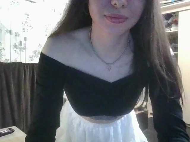 SweetyMoon8's BongaCams show and profile