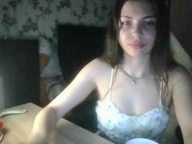 SweetKisa webcam