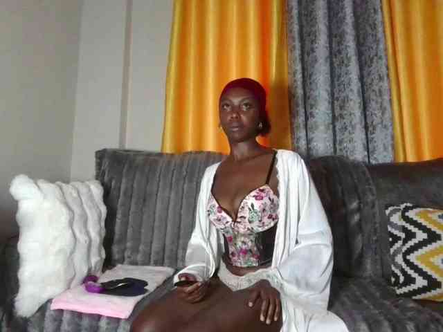 Goldiecandy Goldiecandy