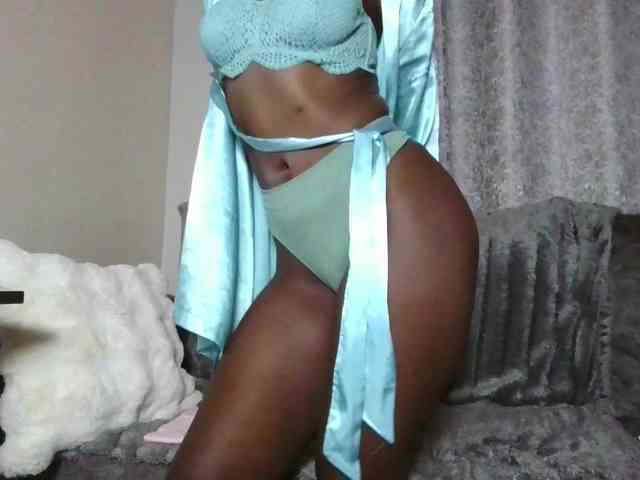 Goldiecandy Goldiecandy