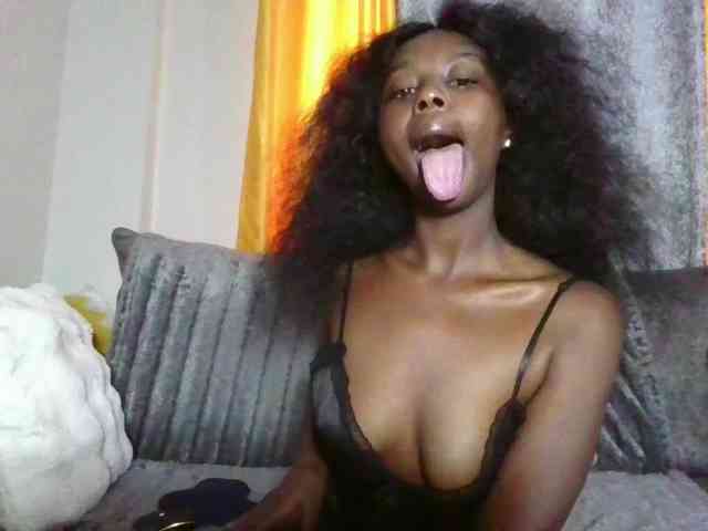 Goldiecandy Goldiecandy