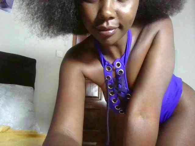 Goldiecandy Goldiecandy