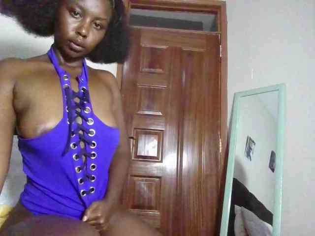 Goldiecandy Goldiecandy