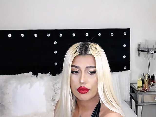 Profile and Statistics for GiselleReine on BongaCams