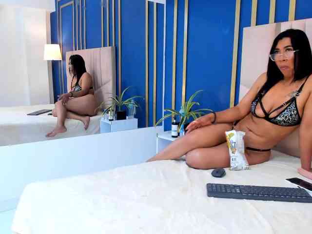 Elissa-May Live Webcam on BongaCams