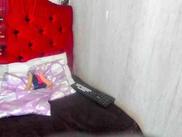 miss-charlott-18 webcam