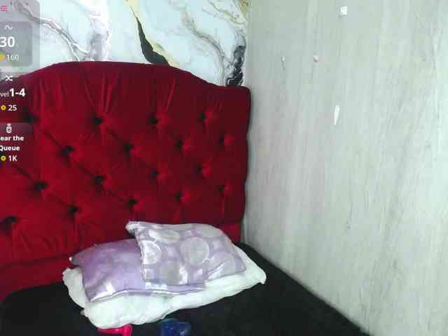 miss-charlott-18 webcam