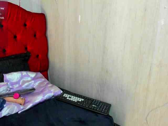 miss-charlott-18 webcam