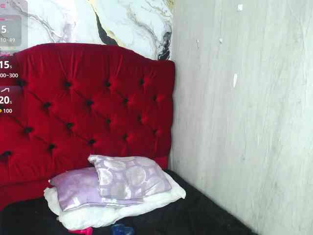 miss-charlott-18 webcam