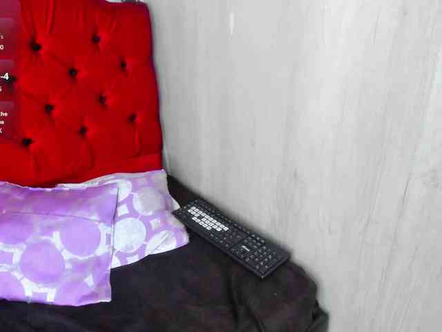 miss-charlott-18 webcam