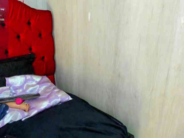 miss-charlott-18 webcam