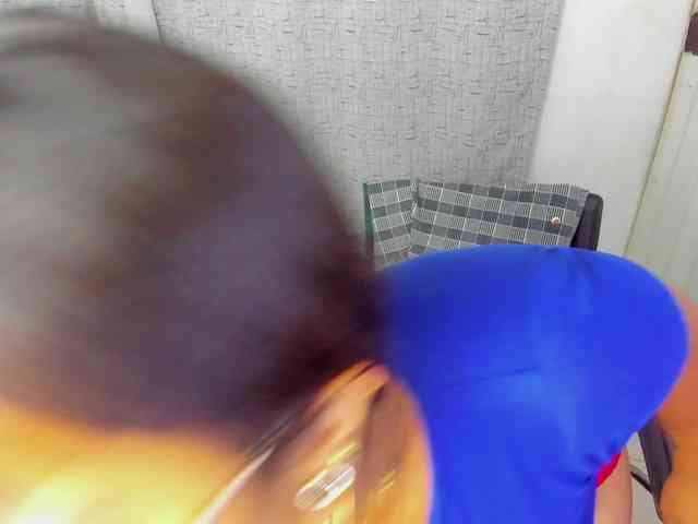 miss-charlott-18 webcam