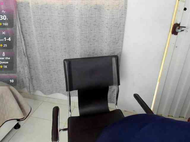 miss-charlott-18 webcam