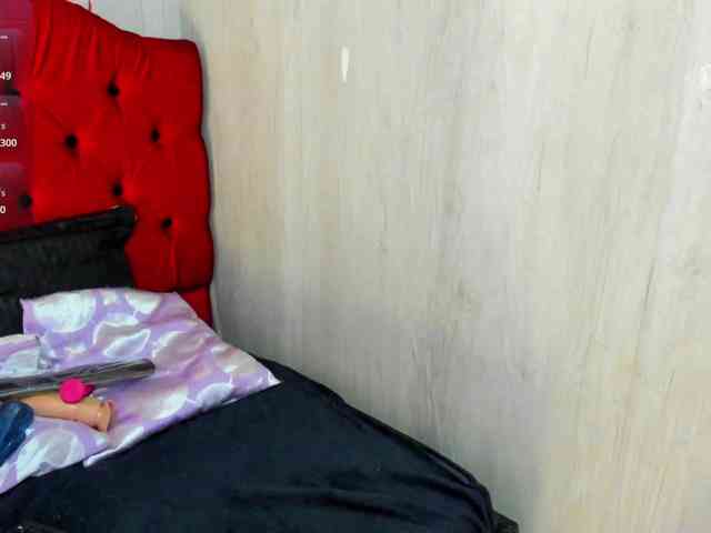 miss-charlott-18 webcam