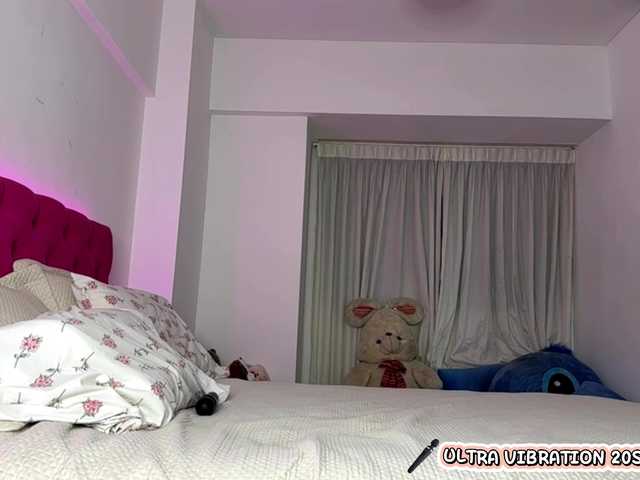 le modèle sofialopezzzz est en webcam porno dans un show sur le site bongacams, il possède les tags suivants: White/Caucasian,Blonde,Trimmed