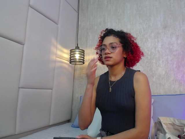 Katty-baby webcam bongacams model stream image