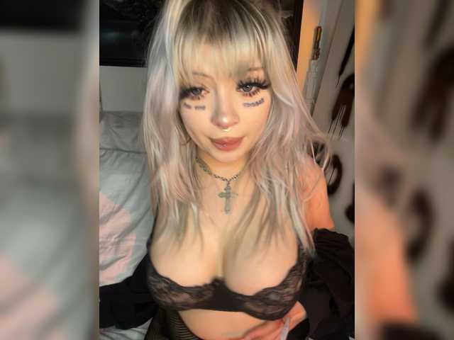 модель xlunami