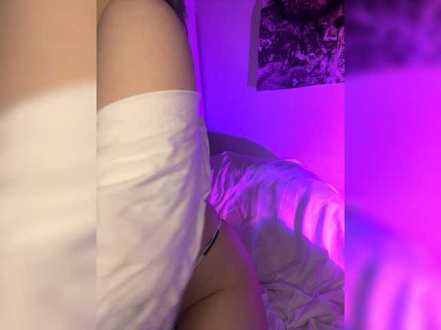 xlunami's BongaCams show and profile