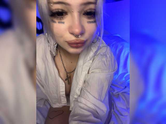 xlunami – webcam model profile photo