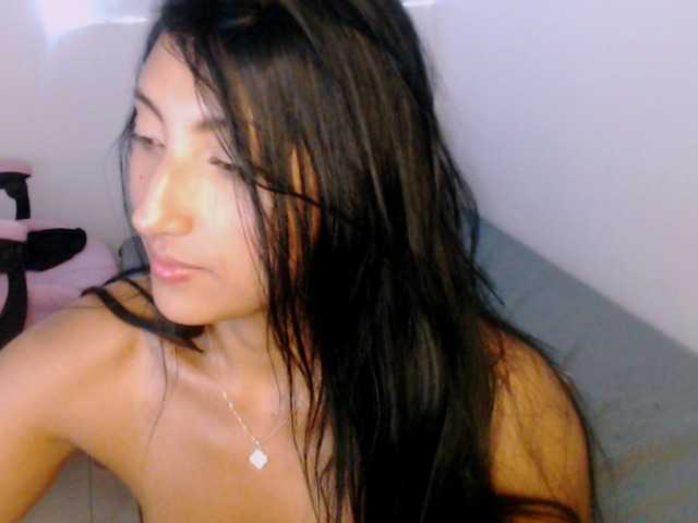 paulett2026's BongaCams show and profile