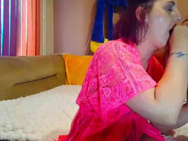 UltraViolet88 webcam