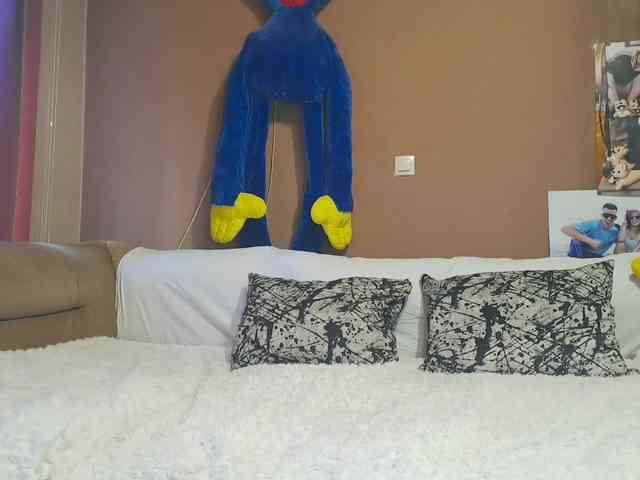 UltraViolet88 webcam