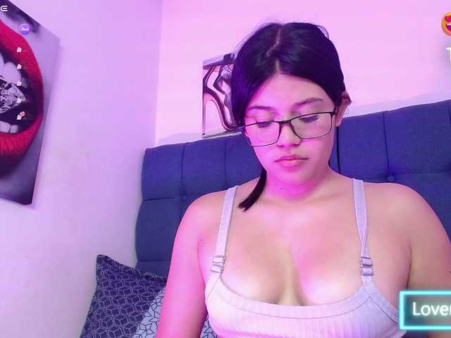 Chloe-Wish's BongaCams show and profile