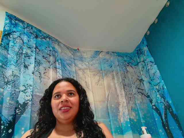 free webcam Paolamss