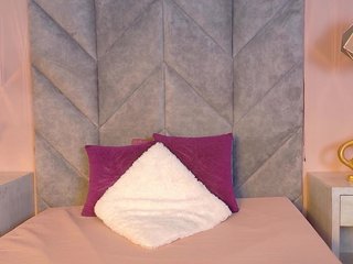 Lala-Sweet Porn Show