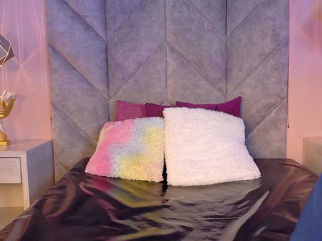 Lala-Sweet – webcam model profile photo