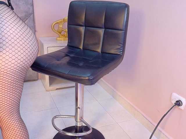 Lala-Sweet – webcam model profile photo