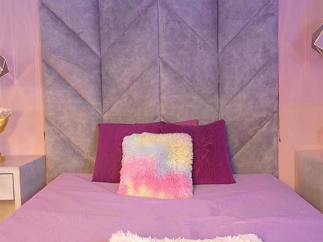 Lala-Sweet's BongaCams show and profile