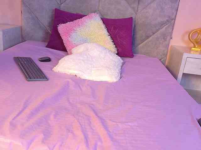 upskirt voyeur Lala-Sweet