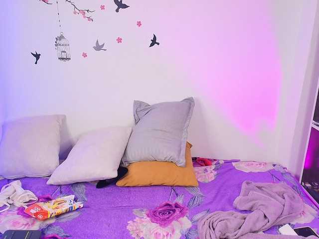 nyxhellsqueen's BongaCams show and profile