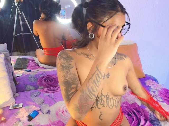 nyxhellsqueen's BongaCams show and profile