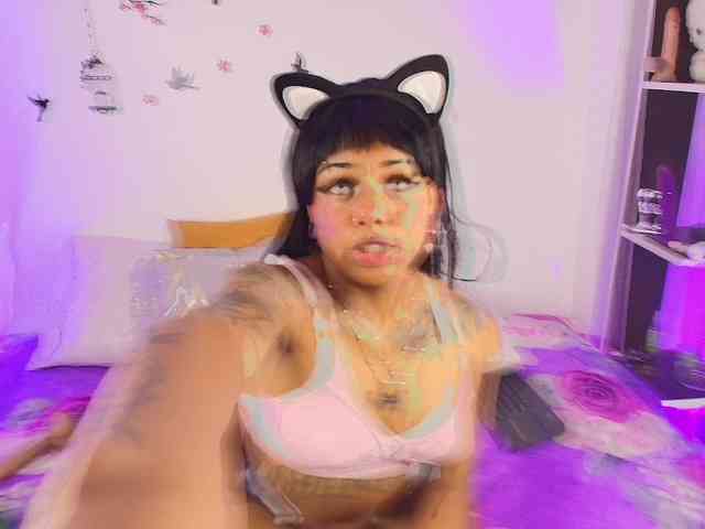 nyxhellsqueen webcam