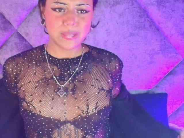 nyxhellsqueen webcam