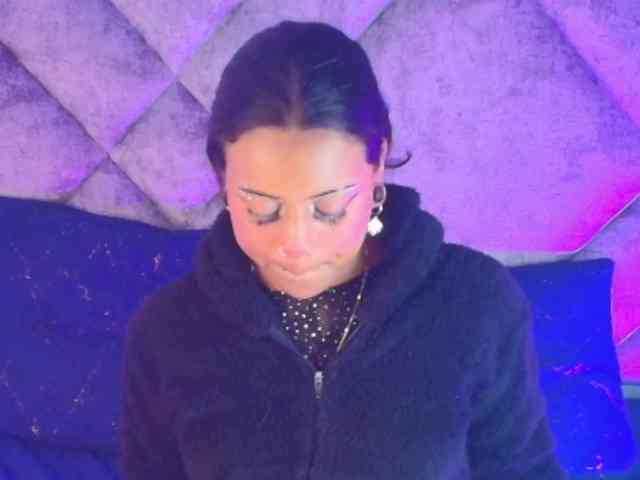 nyxhellsqueen webcam