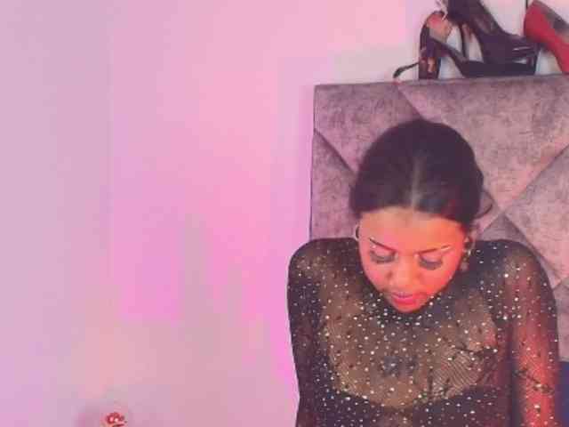 nyxhellsqueen webcam