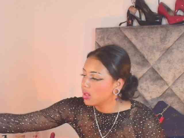 nyxhellsqueen webcam