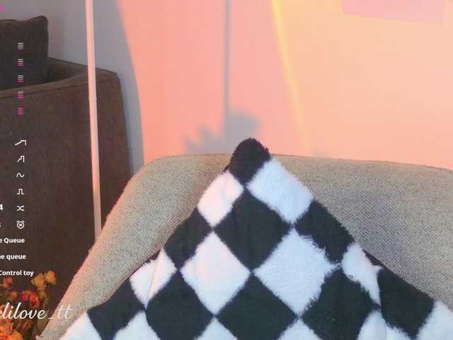 MelyTaylor's BongaCams show and profile