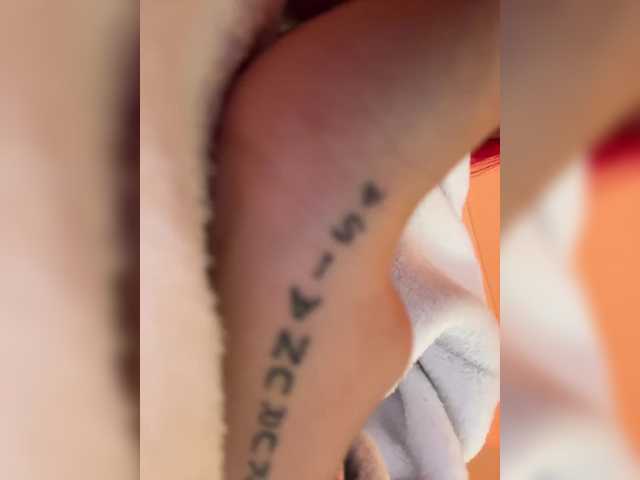 MelyTaylor's BongaCams show and profile