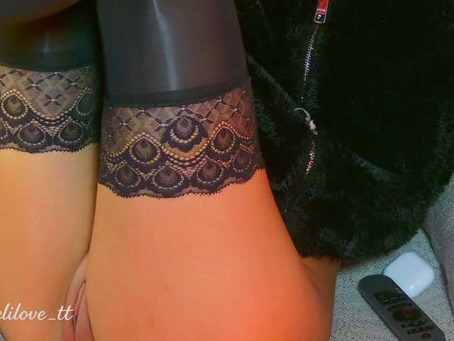 MelyTaylor's BongaCams show and profile