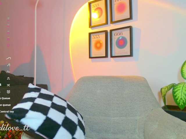 MelyTaylor's BongaCams show and profile