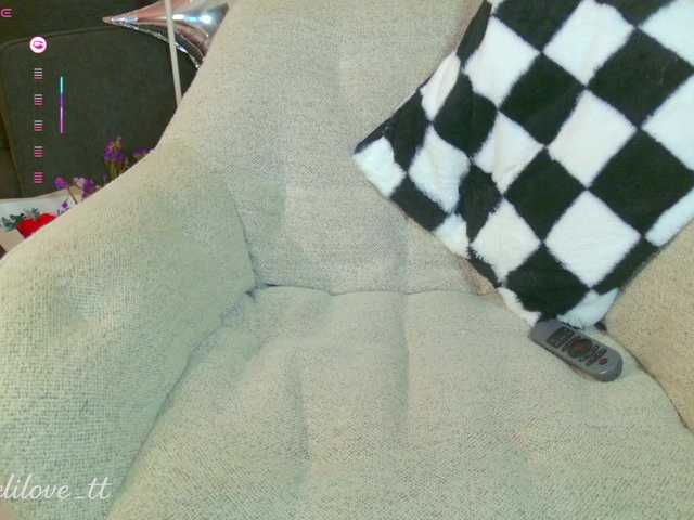 MelyTaylor — Today is my birthday and I would love for us to celebrate it together!   TIPS FAV 3855111200301777 Remember to follow me IG  @MELILOVE_TT   @remain SQUIRT ALL OVER AND CUM @total 