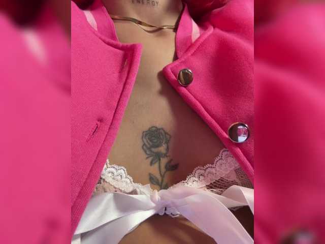 MelyTaylor's BongaCams show and profile