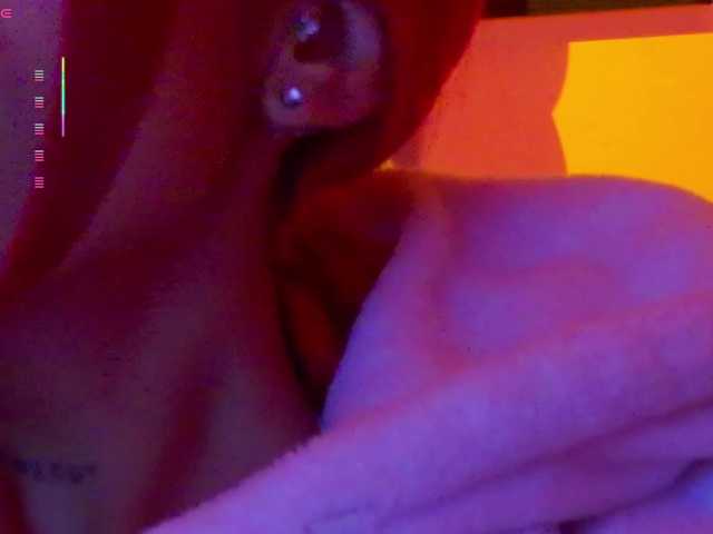 MelyTaylor's BongaCams show and profile