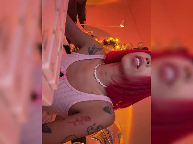 MelyTaylor's BongaCams show and profile